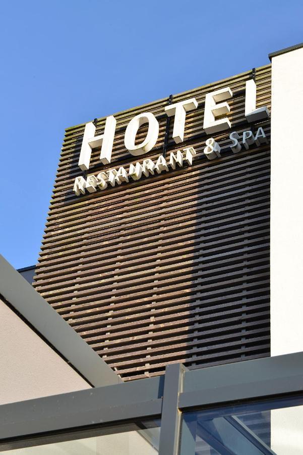 La Butte Hotel Plouider Екстериор снимка