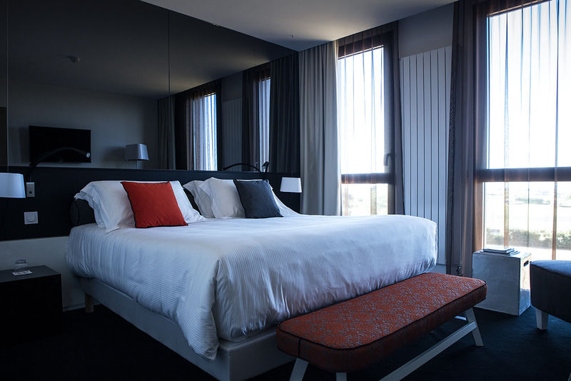 La Butte Hotel Plouider Екстериор снимка