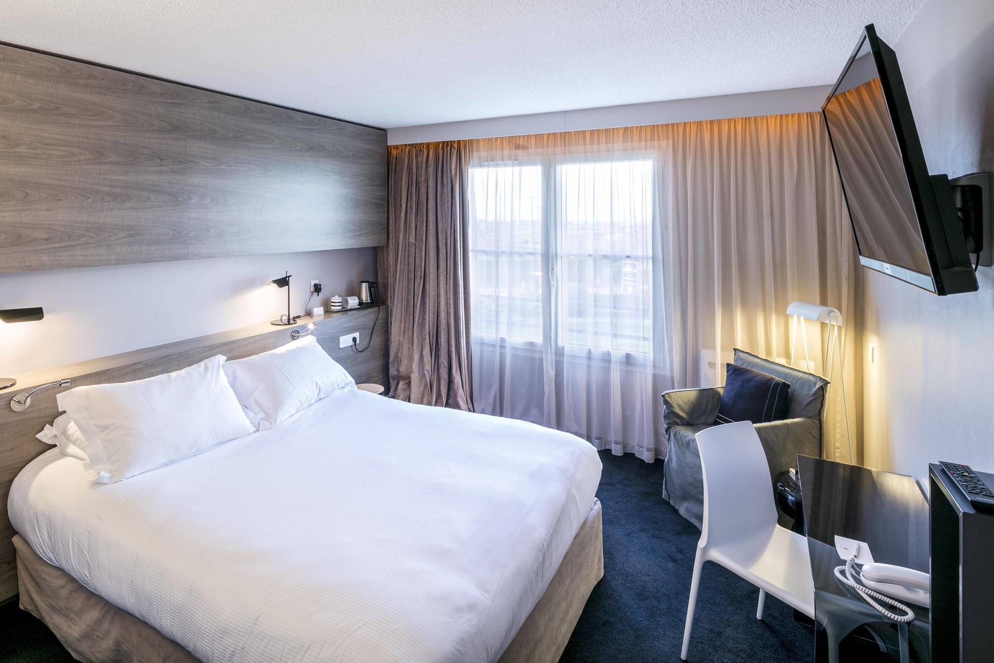 La Butte Hotel Plouider Екстериор снимка